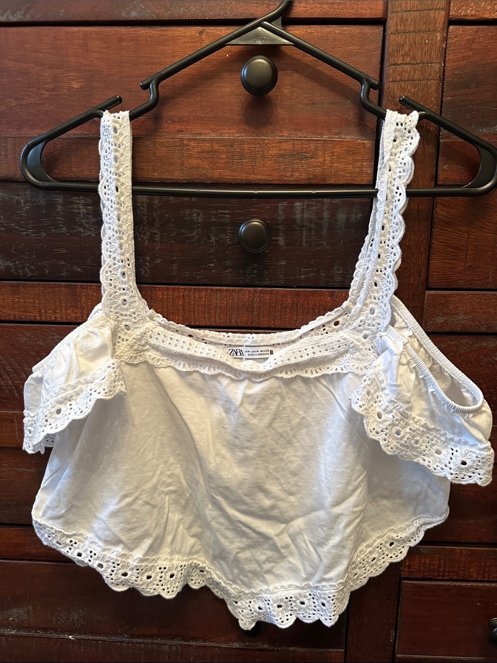 Zara White Eyelet Lace Cold-Shoulder Crop Cami